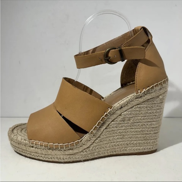 Treasure & Bond Wedge Sandal Size 11 M Tan Ankle Strap High Heel Espadrille Shoe - Picture 1 of 12